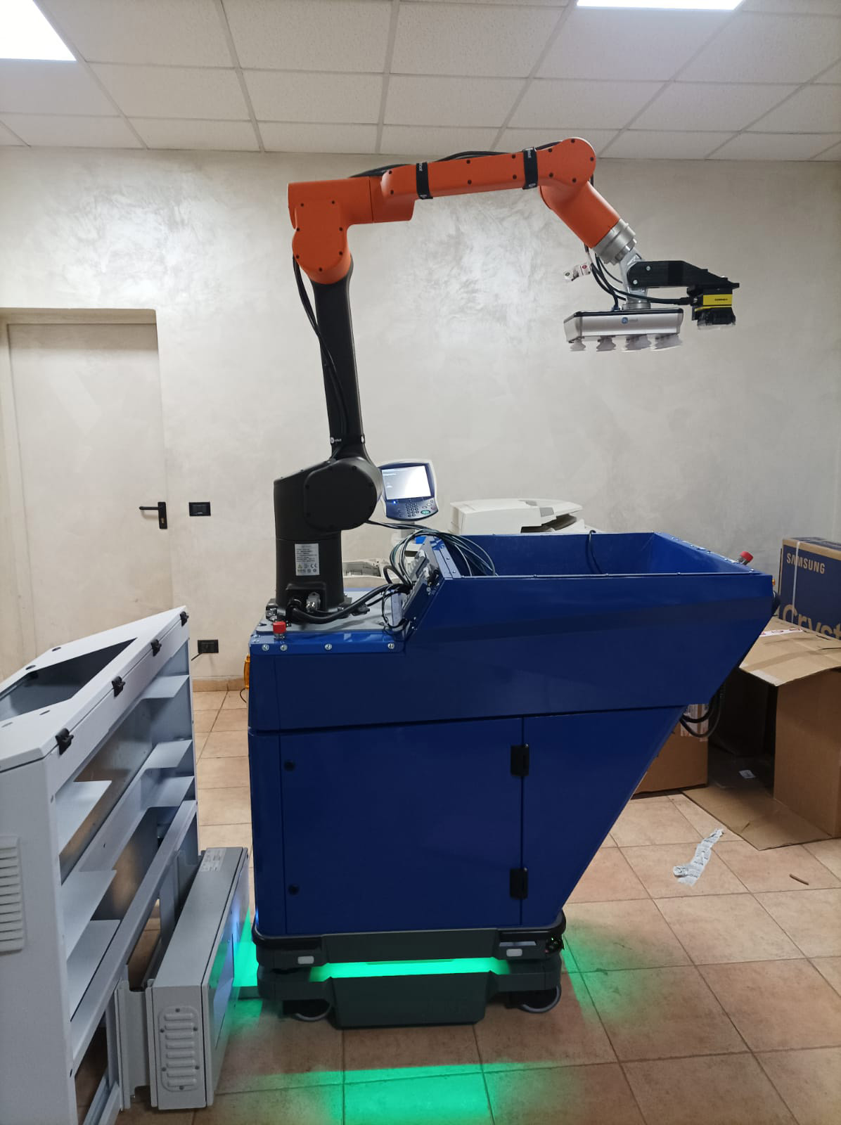 Alascom: collaborative robotics with Mobot - INTRALOGISTICA ITALIA